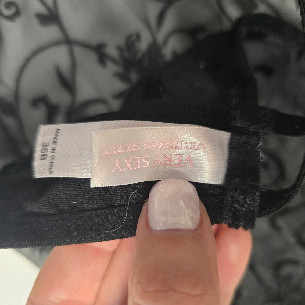 Victoria's Secret Very Sexy Black Floral Glitter Mesh Babydoll Slip 36B NO STRAP - Picture 5 of 5